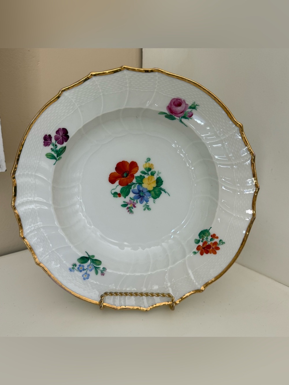 Antique KPM Berlin Neuosier Hand Painted Floral Rim Soup Bowl 9.25” Gold